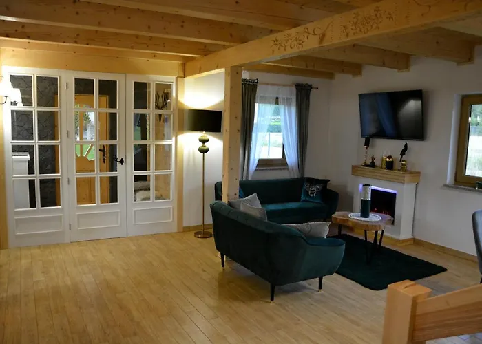 Glamour Vila Sopotnia Mala